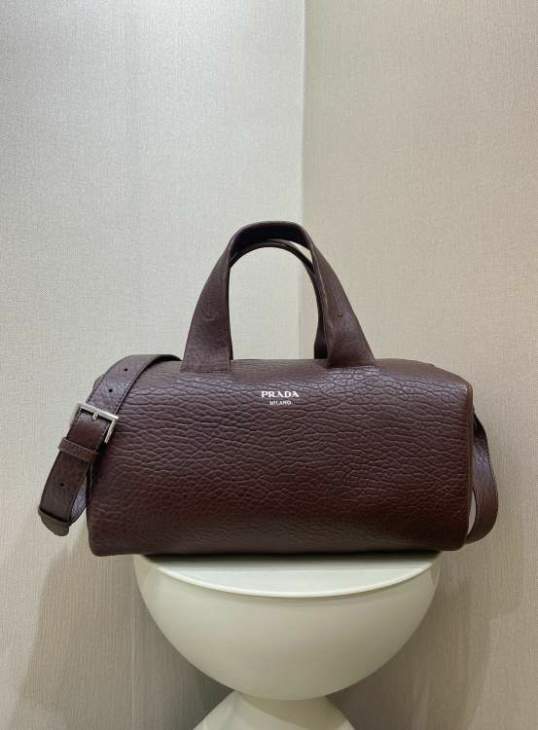 Picture of Prada Handbags _SKUfw210844269fw
